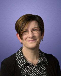 Emma Reeves headshot